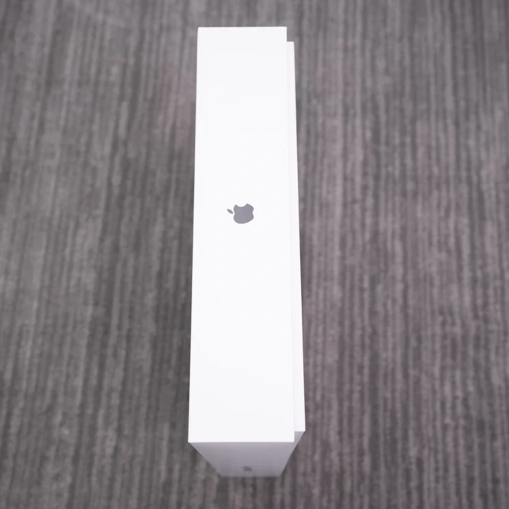 2025 Apple MacBook Pro 16 inch 34 GB 1TB M5 Pro Chip (EMPTY BOX ONLY)